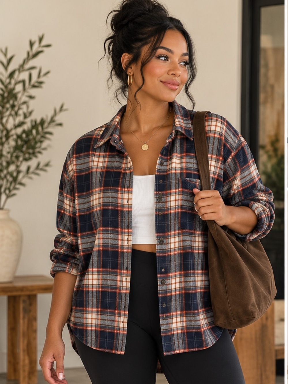 Old Navy The Boyfriend Shirt Women’s L Navy Plaid 100% Cotton Flannel Button Up
